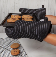 Load image into Gallery viewer, Superior Black Pinstripe Oven Mitt Pair
