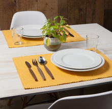 Load image into Gallery viewer, Spectrum Placemat Honey Yellow
