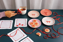 Load image into Gallery viewer, Bowtique 20 oz Mug
