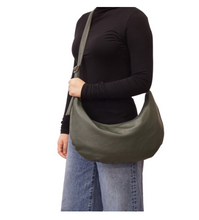 Load image into Gallery viewer, Gillian Crossbody - Black
