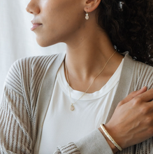 Load image into Gallery viewer, Anastasia Necklace - Gold/Rose Quartz
