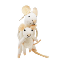 Load image into Gallery viewer, Mama and Baby Mouse

