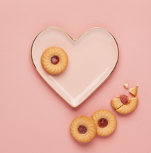 Load image into Gallery viewer, Heart Shaped Dish
