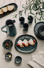 Load image into Gallery viewer, Riviera Oval Platter
