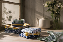 Load image into Gallery viewer, Elm Green Recycled Microfibre Dishcloths - Set of 2
