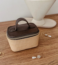 Load image into Gallery viewer, Trudy Jewelry Box - Natural Chocolate
