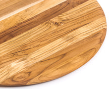 Load image into Gallery viewer, TEAKHAUS Rounded Edges Round 18" Cutting Board
