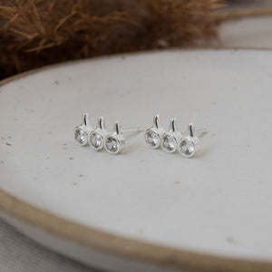 Temptress Studs - Silver/Clear