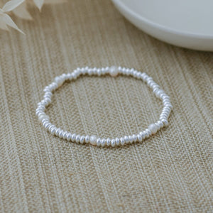 Trixie Bracelet - Silver/White Pearl