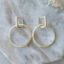 Load image into Gallery viewer, Twofold Earrings - Gold/Circle
