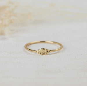 Whisper Ring - Gold