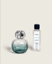Load image into Gallery viewer, Corali Peacock Green Fragrance Lamp Gift Set
