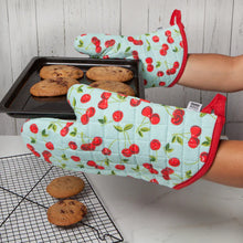 Load image into Gallery viewer, Cherries Oven Mitt Pair
