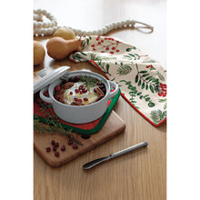 Load image into Gallery viewer, Winterberry Napkins - Set of 4
