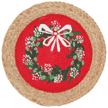 Load image into Gallery viewer, Wreaths Braided Placemat
