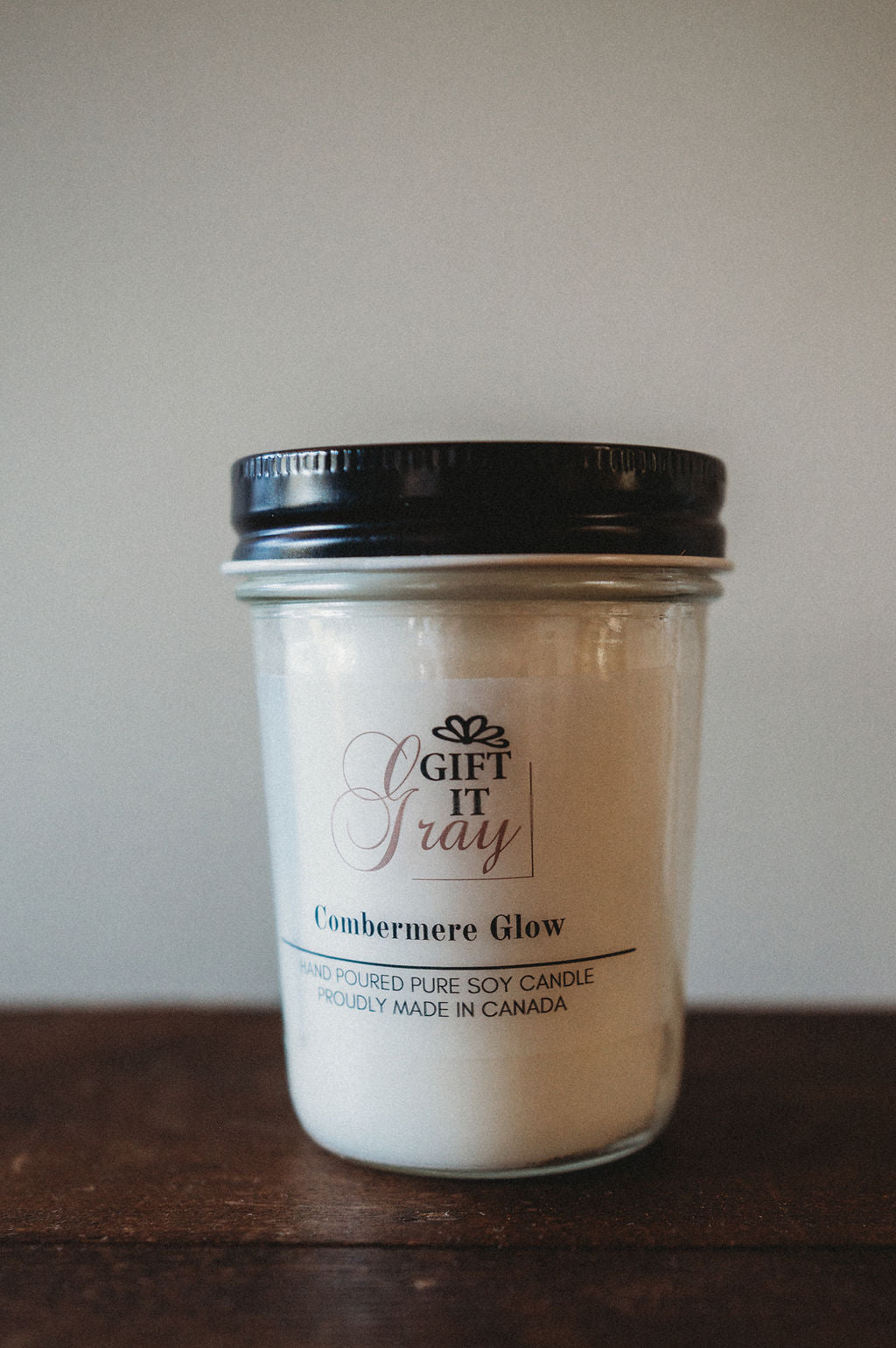 Combermere Glow Gift It Gray Soy Candle