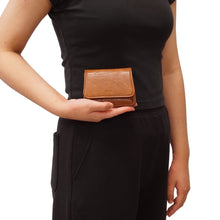 Load image into Gallery viewer, Etta Wallet - Black
