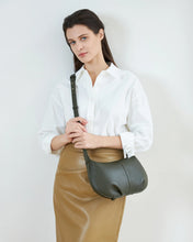 Load image into Gallery viewer, Olivia Shoulder Bag- Olive
