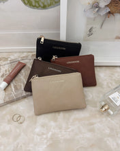 Load image into Gallery viewer, Kuta Saddle Cardholder Purse- Cognac
