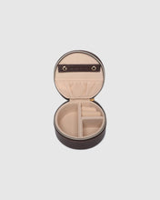 Load image into Gallery viewer, Sisco Jewelry Case- Chocolate
