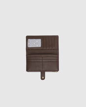 Load image into Gallery viewer, Stella Wallet - Chocolate
