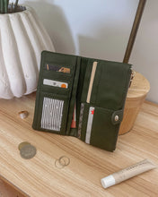 Load image into Gallery viewer, Stella Wallet -Olive
