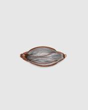 Load image into Gallery viewer, Claudia Shoulder Bag- Tan
