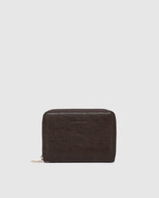 Load image into Gallery viewer, Eden Saddle Wallet- Chocolate
