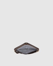 Load image into Gallery viewer, Eden Saddle Wallet- Chocolate
