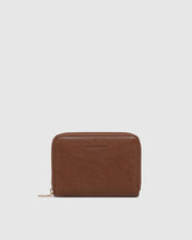 Load image into Gallery viewer, Eden Saddle Wallet- Cognac
