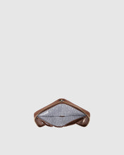 Load image into Gallery viewer, Eden Saddle Wallet- Cognac
