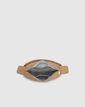Load image into Gallery viewer, Georgina Shoulder Bag- Honey
