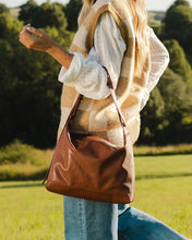Load image into Gallery viewer, Helena Shoulder Bag - Cognac
