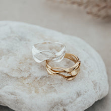 Load image into Gallery viewer, Ripple Ring - Gold
