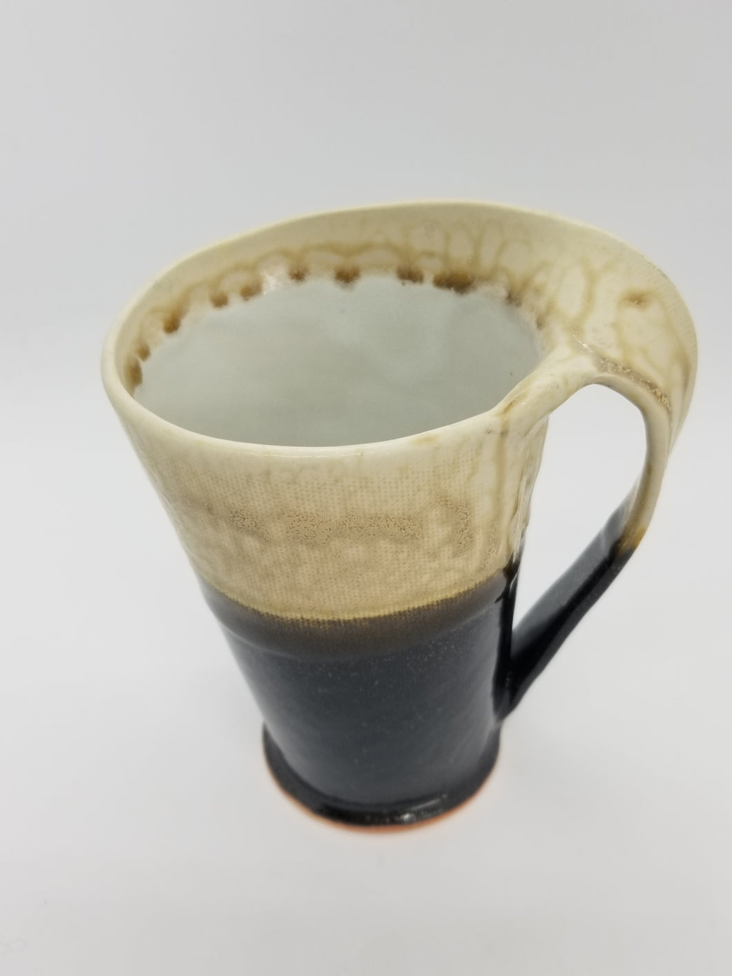 Rightie Wave Mug