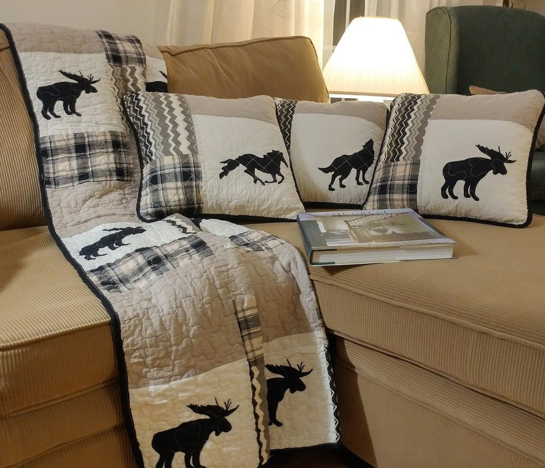 Northern Moose Full/Queen Quilt Set (PICKUP ONLY)