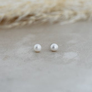 Baby Pearl Studs - White/Silver