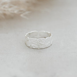 Ezzie Ring - Silver