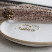 Load image into Gallery viewer, Poppy Ring - Gold

