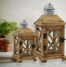 Load image into Gallery viewer, Small Decorative Wooden Lantern
