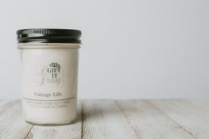 Cottage Life Gift It Gray Soy Candle