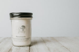 Moose Tracks Gift It Gray Soy Candle