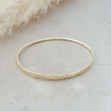 Load image into Gallery viewer, Be Kind Bangle - Gold
