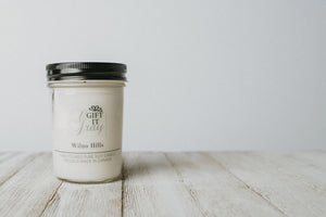 Wilno Hills Gift It Gray Soy Candle